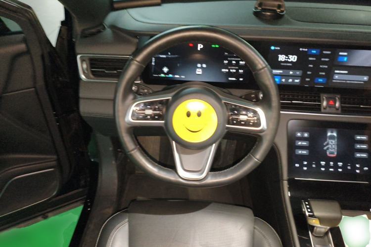 Used Li Auto ONE 2021 Extended-Range 6-Seater Version Steering Wheel