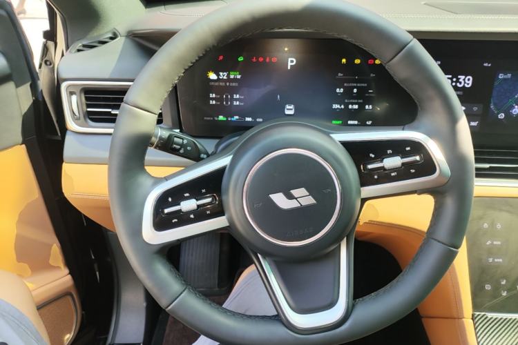 Used Li Auto ONE 2021 Extended-Range 6-Seater Version Steering Wheel