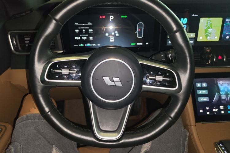 Used Li Auto ONE 2021 Extended-Range 6-Seater Version Steering Wheel