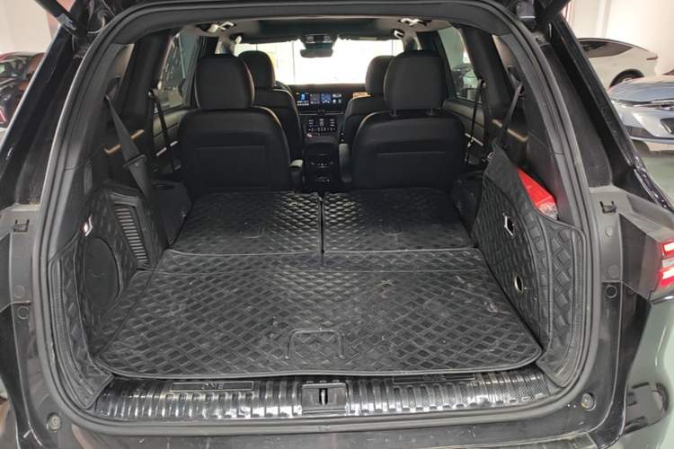 Used Li Auto ONE 2021 Extended-Range 6-Seater Version Trunk