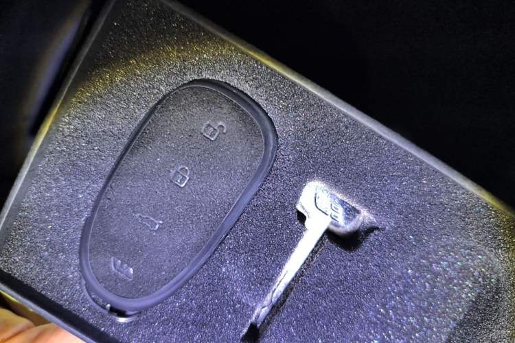 Used Li Auto ONE 2021 Extended-Range 6-Seater Version Vehicle Key