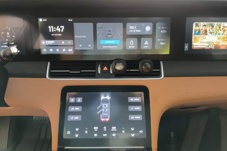 Used Li Auto ONE 2021 Extended-Range 6-Seater Version Audio And AC Panel