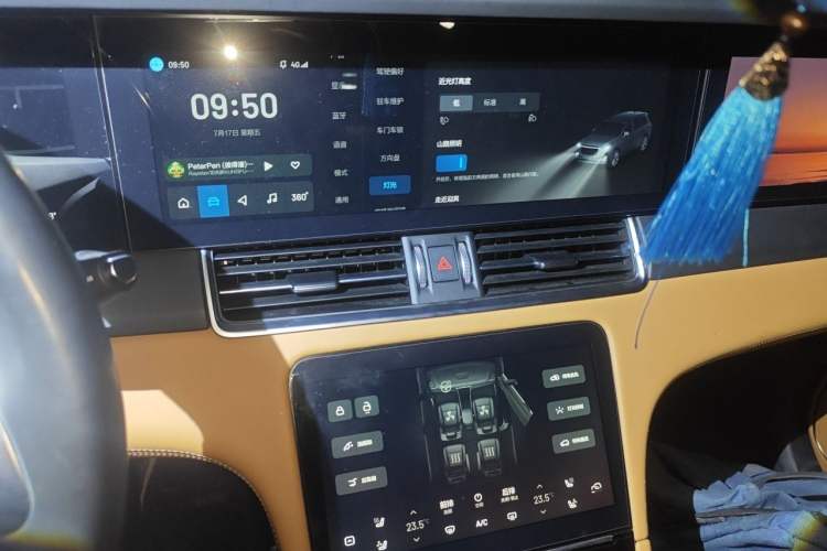 Used Li Auto ONE 2021 Extended-Range 6-Seater Version Audio And AC Panel