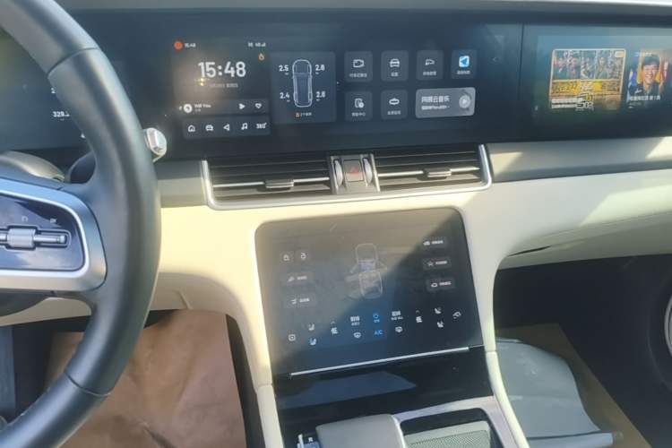 Used Li Auto ONE 2021 Extended-Range 6-Seater Version Audio And AC Panel