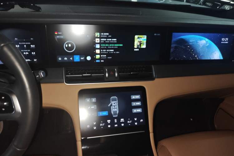 Used Li Auto ONE 2021 Extended-Range 6-Seater Version Audio And AC Panel