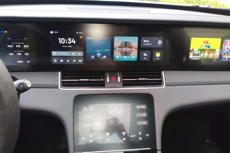 Used Li Auto ONE 2021 Extended-Range 6-Seater Version Audio And AC Panel