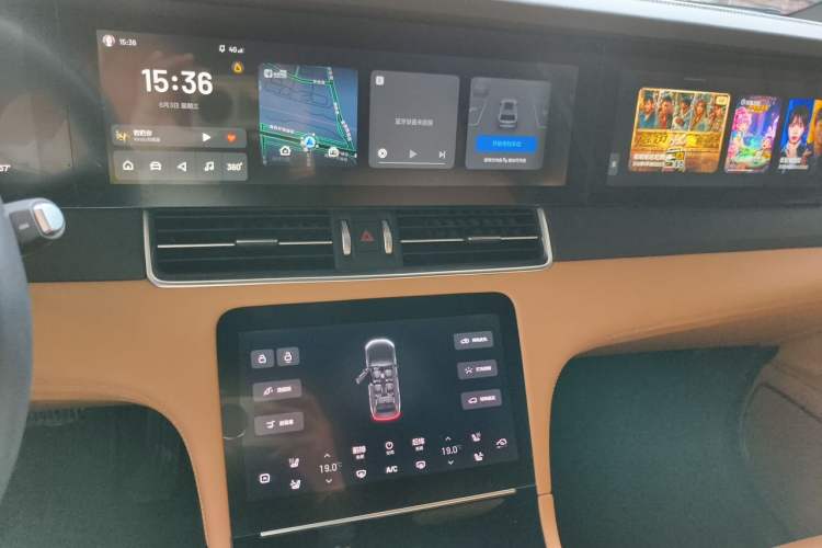 Used Li Auto ONE 2021 Extended-Range 6-Seater Version Audio And AC Panel