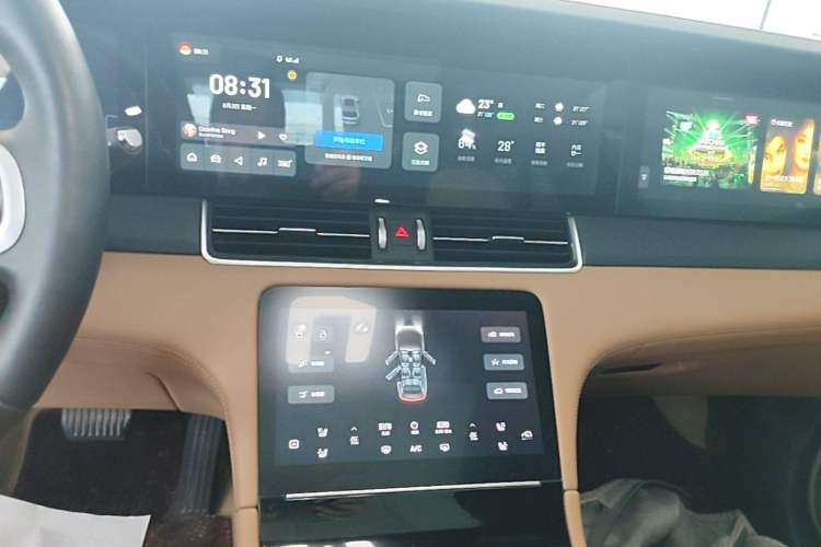 Used Li Auto ONE 2021 Extended-Range 6-Seater Version Audio And AC Panel