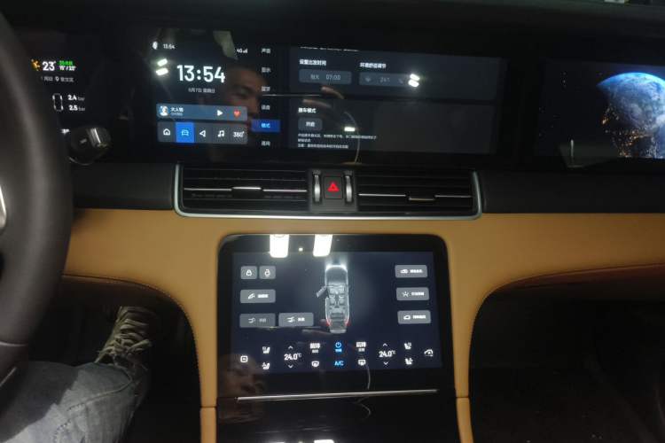 Used Li Auto ONE 2021 Extended-Range 6-Seater Version Audio And AC Panel
