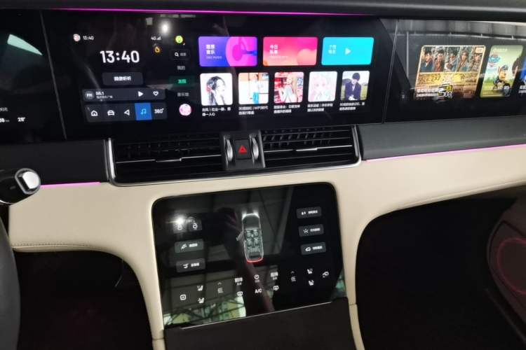 Used Li Auto ONE 2021 Extended-Range 6-Seater Version Audio And AC Panel