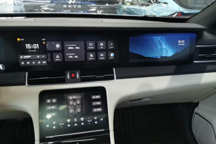 Used Li Auto ONE 2021 Extended-Range 6-Seater Version Audio And AC Panel