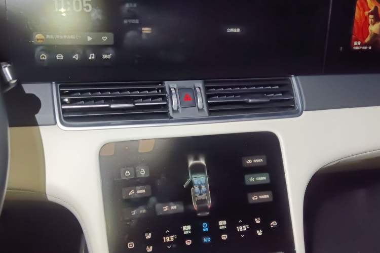Used Li Auto ONE 2021 Extended-Range 6-Seater Version Audio And AC Panel