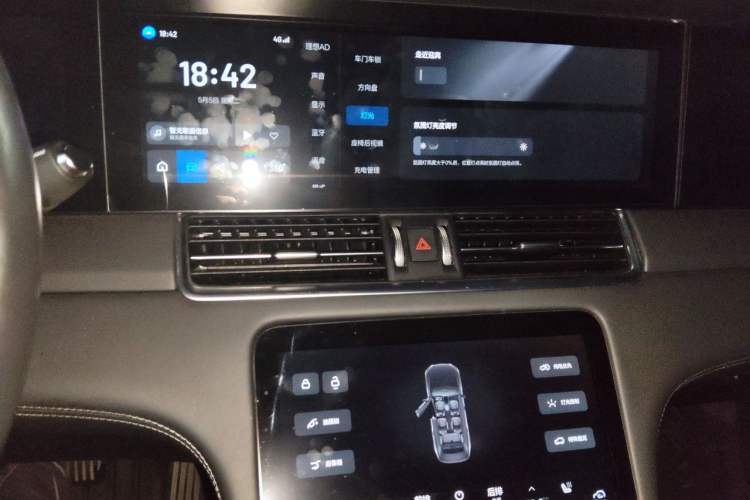 Used Li Auto ONE 2021 Extended-Range 6-Seater Version Audio And AC Panel