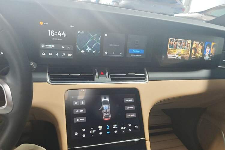 Used Li Auto ONE 2021 Extended-Range 6-Seater Version Audio And AC Panel