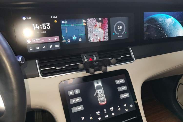 Used Li Auto ONE 2021 Extended-Range 6-Seater Version Audio And AC Panel