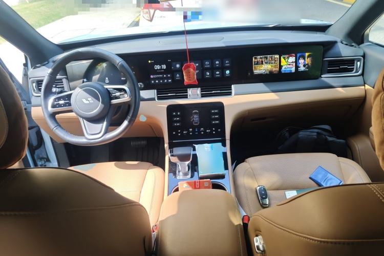 Used Li Auto ONE 2021 Extended-Range 6-Seater Version Center Console