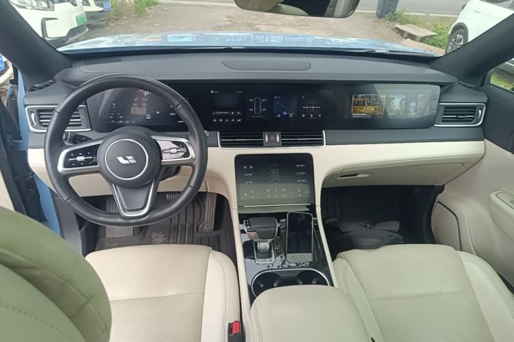 Used Li Auto ONE 2021 Extended-Range 6-Seater Version Center Console