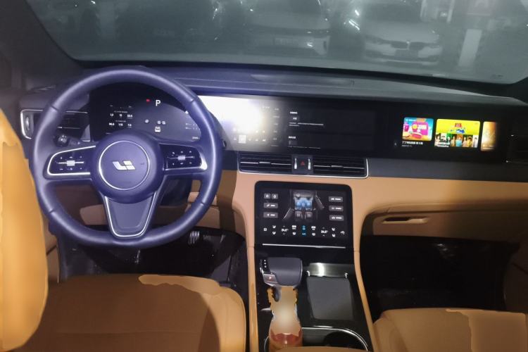 Used Li Auto ONE 2021 Extended-Range 6-Seater Version Center Console