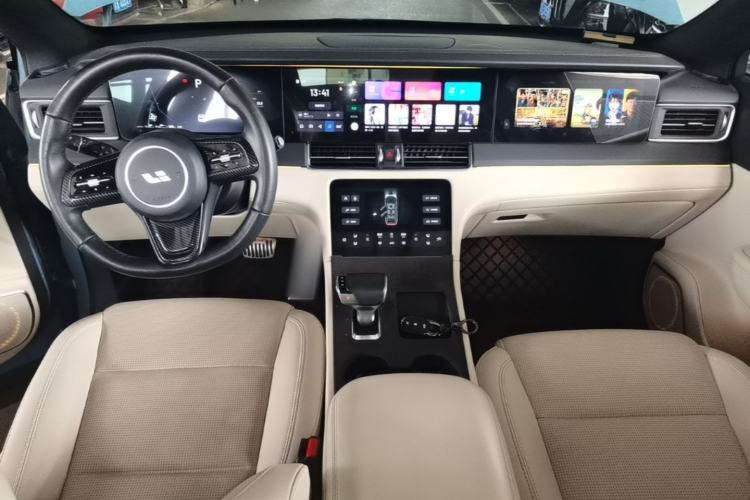 Used Li Auto ONE 2021 Extended-Range 6-Seater Version Center Console