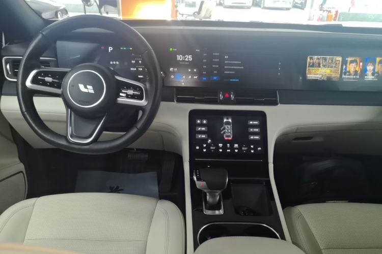 Used Li Auto ONE 2021 Extended-Range 6-Seater Version Center Console
