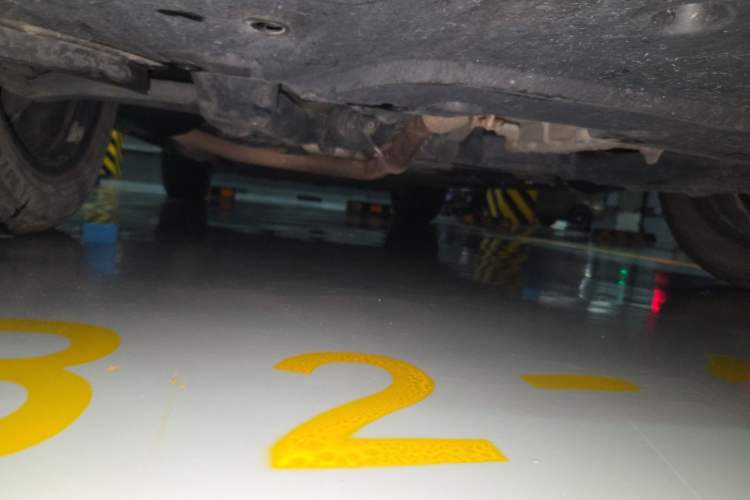 Used Li Auto ONE 2021 Extended-Range 6-Seater Version Chassis Front Right