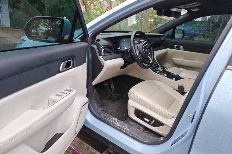 Used Li Auto ONE 2021 Extended-Range 6-Seater Version Driver Seat