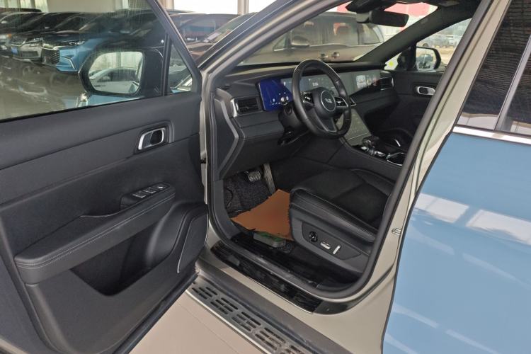 Used Li Auto ONE 2021 Extended-Range 6-Seater Version Driver Seat
