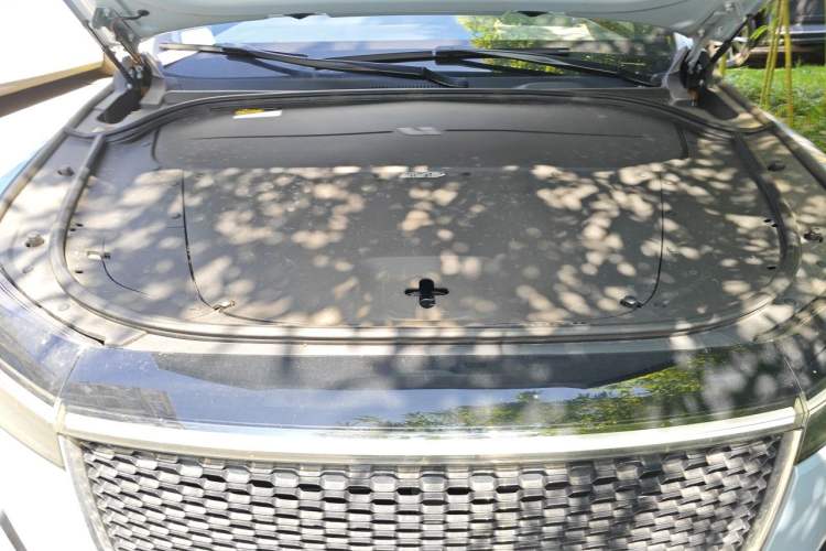 Used Li Auto ONE 2021 Extended-Range 6-Seater Version Engine Bay