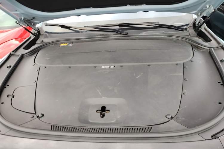 Used Li Auto ONE 2021 Extended-Range 6-Seater Version Engine Bay