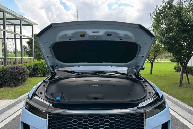 Used Li Auto ONE 2021 Extended-Range 6-Seater Version Engine Bay