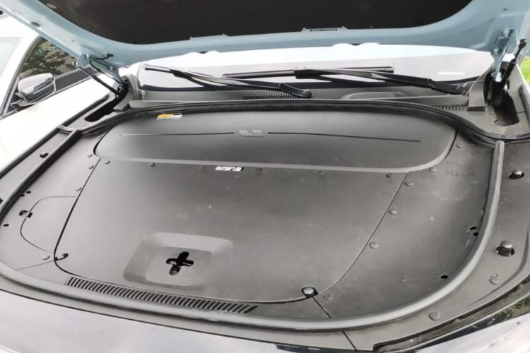 Used Li Auto ONE 2021 Extended-Range 6-Seater Version Engine Bay