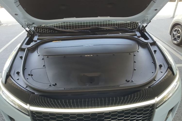 Used Li Auto ONE 2021 Extended-Range 6-Seater Version Engine Bay