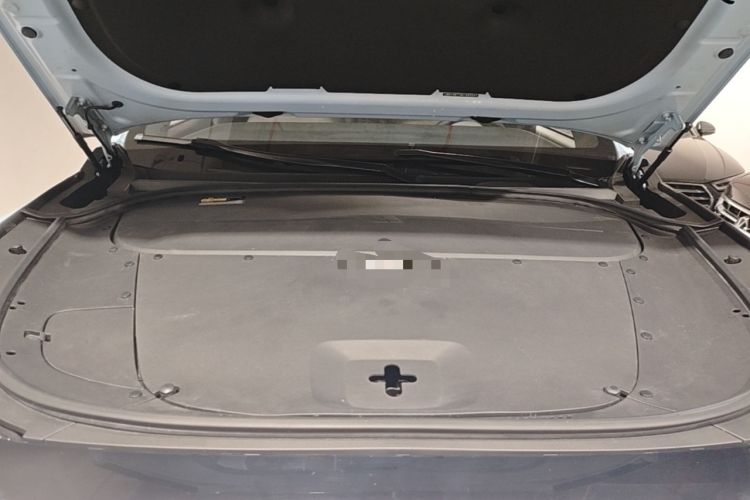 Used Li Auto ONE 2021 Extended-Range 6-Seater Version Engine Bay