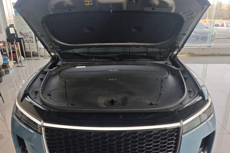 Used Li Auto ONE 2021 Extended-Range 6-Seater Version Engine Bay