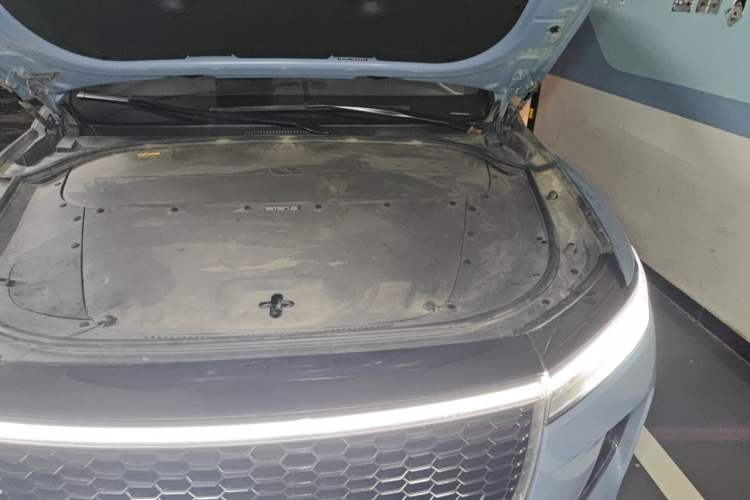 Used Li Auto ONE 2021 Extended-Range 6-Seater Version Engine Bay Left