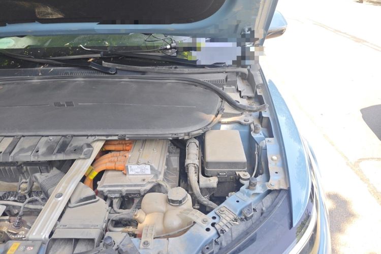 Used Li Auto ONE 2021 Extended-Range 6-Seater Version Engine Bay Left