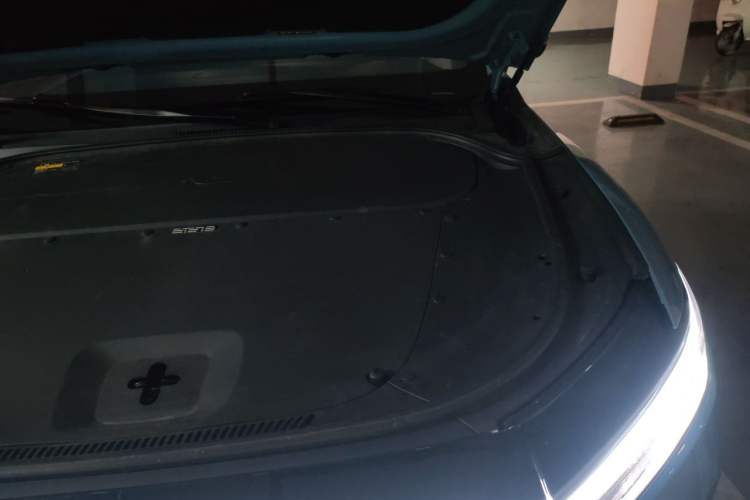 Used Li Auto ONE 2021 Extended-Range 6-Seater Version Engine Bay Left