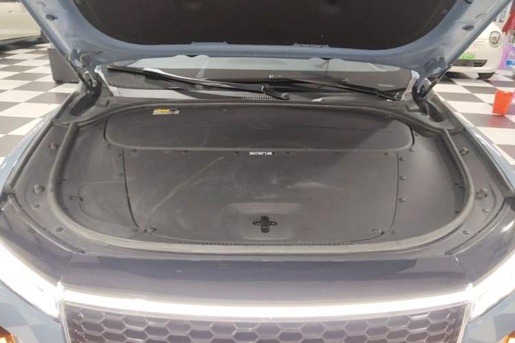 Used Li Auto ONE 2021 Extended-Range 6-Seater Version Engine Bay