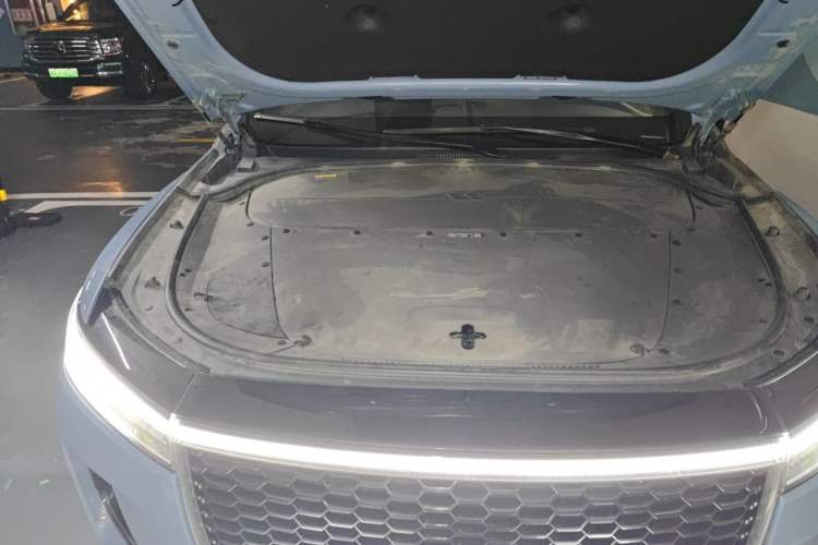 Used Li Auto ONE 2021 Extended-Range 6-Seater Version Engine Bay Right