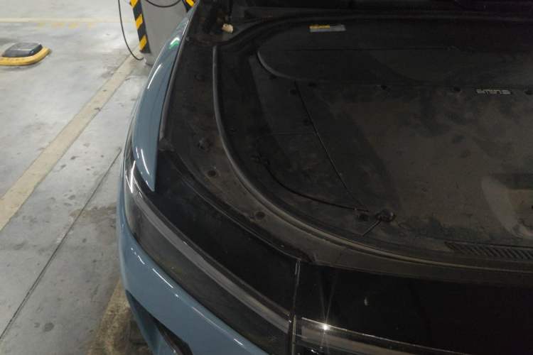 Used Li Auto ONE 2021 Extended-Range 6-Seater Version Engine Bay Right