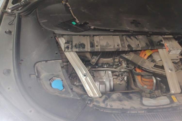 Used Li Auto ONE 2021 Extended-Range 6-Seater Version Engine Bay Right