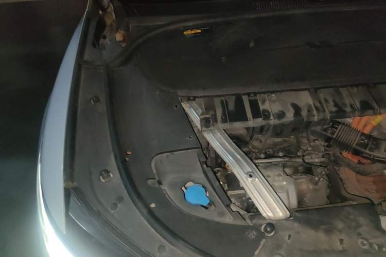 Used Li Auto ONE 2021 Extended-Range 6-Seater Version Engine Bay Right