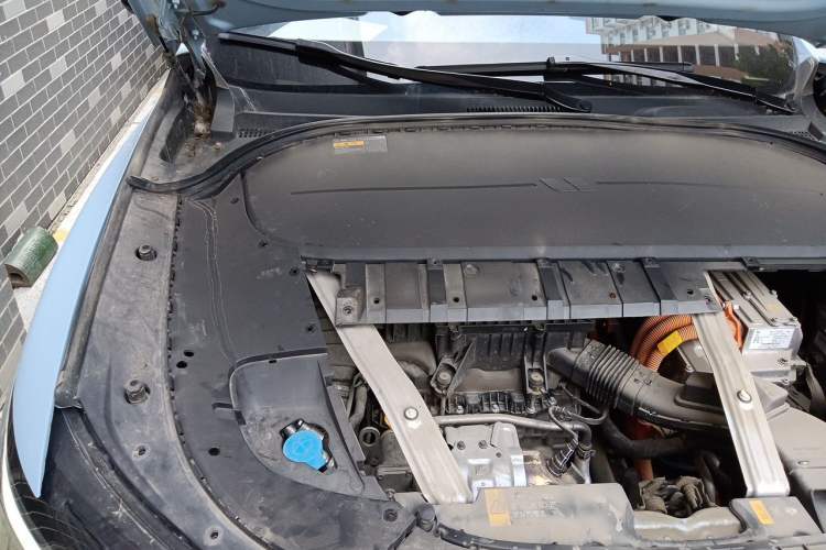 Used Li Auto ONE 2021 Extended-Range 6-Seater Version Engine Bay Right