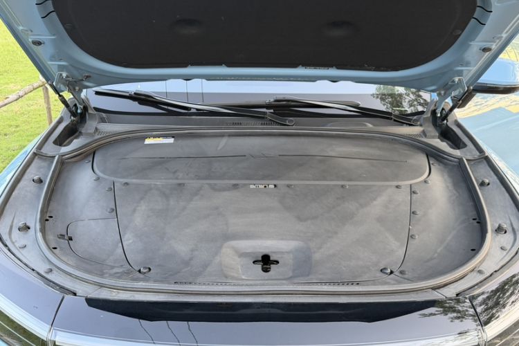 Used Li Auto ONE 2021 Extended-Range 6-Seater Version Engine Bay