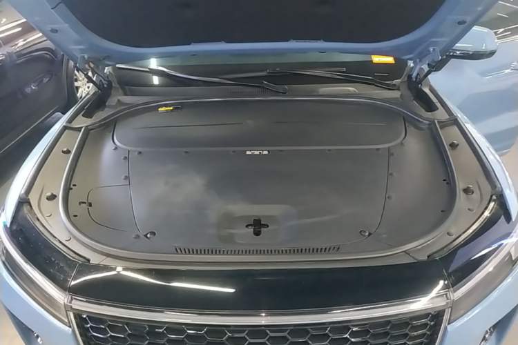 Used Li Auto ONE 2021 Extended-Range 6-Seater Version Engine Bay