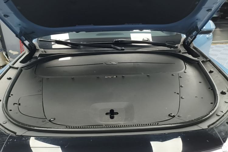 Used Li Auto ONE 2021 Extended-Range 6-Seater Version Engine Bay