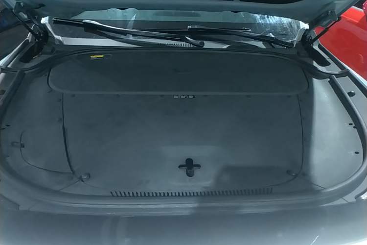 Used Li Auto ONE 2021 Extended-Range 6-Seater Version Engine Bay