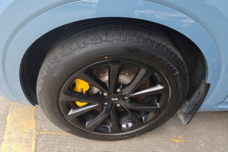 Used Li Auto ONE 2021 Extended-Range 6-Seater Version Exterior 1