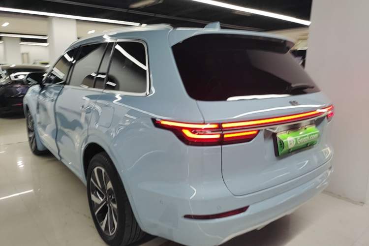 Used Li Auto ONE 2021 Extended-Range 6-Seater Version Exterior 2