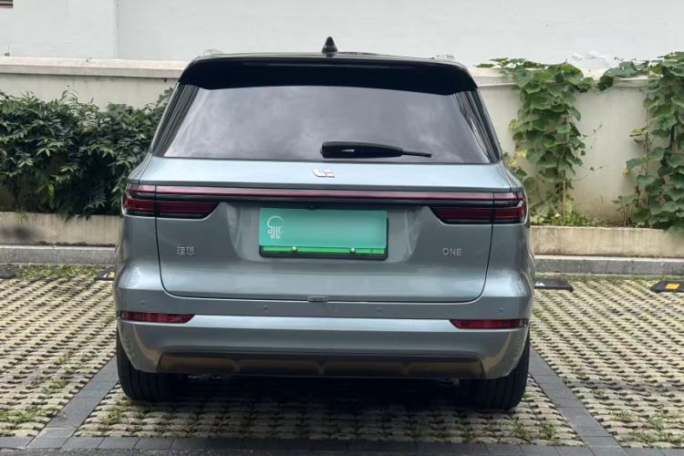Used Li Auto ONE 2021 Extended-Range 6-Seater Version Exterior 2